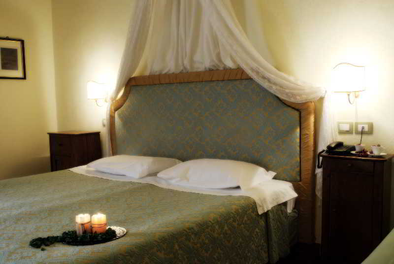 Il Chiostro Del Carmine Hotel Siena Luaran gambar